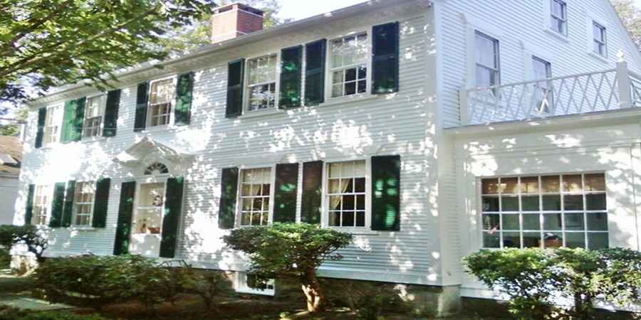 House In Bristol RI